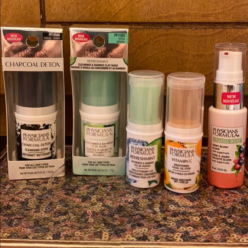 Physicians Formula Set - most NIB blush, skincare